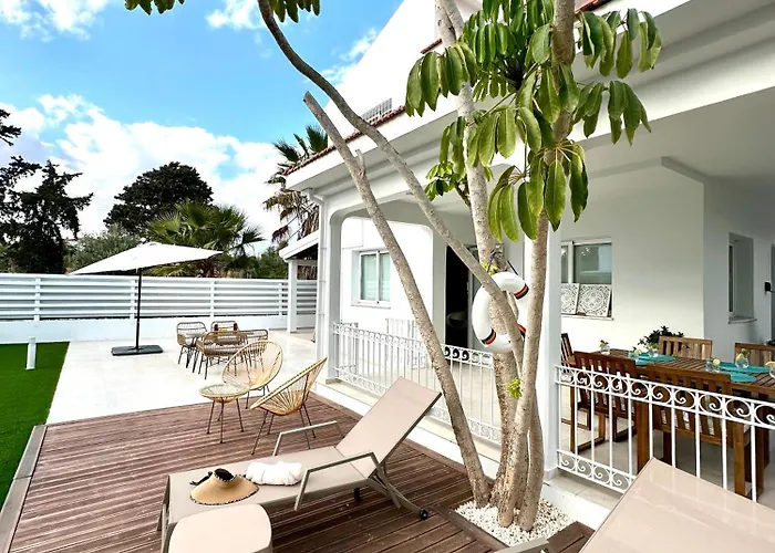 Dream Tropicana - Villa Agia Napa