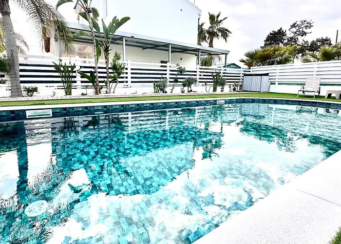 Villa Dream Tropicana - *