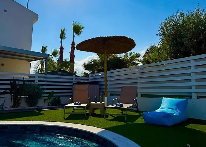 Dream Tropicana - Villa Agia Napa