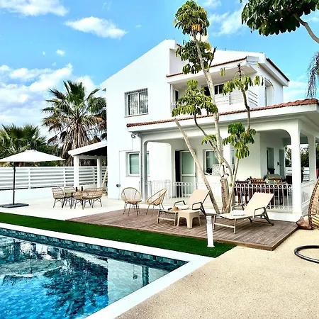 Villa Dream Tropicana - *