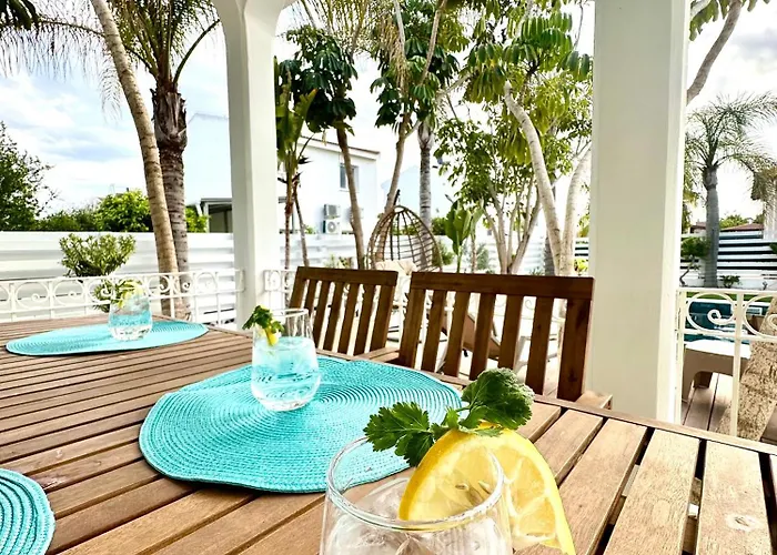 Dream Tropicana - アヤナパ