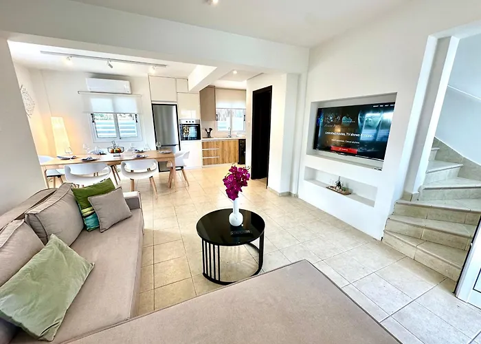 Dream Tropicana - アヤナパ